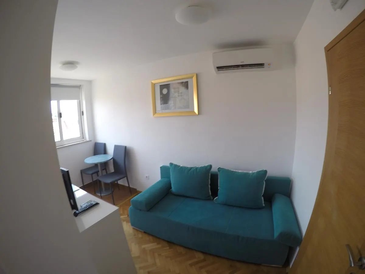 Apartments Istarska Street (Adults Only) 斯普利特 0*,  克罗地亚