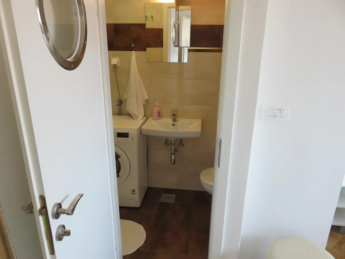 Apartments Istarska Street (Adults Only) 斯普利特