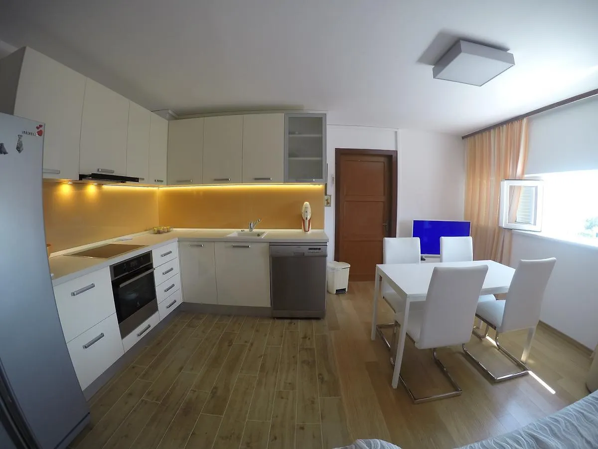 Apartments Istarska Street (Adults Only) 斯普利特 克罗地亚